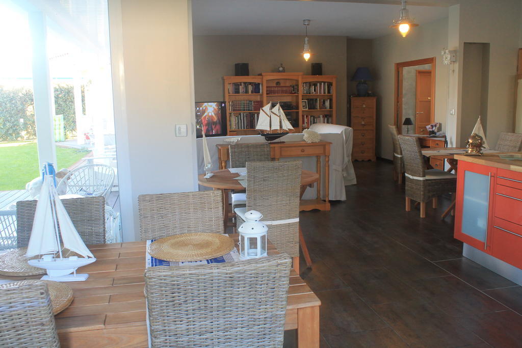 Aresia Bed & Breakfast ภายนอก รูปภาพ