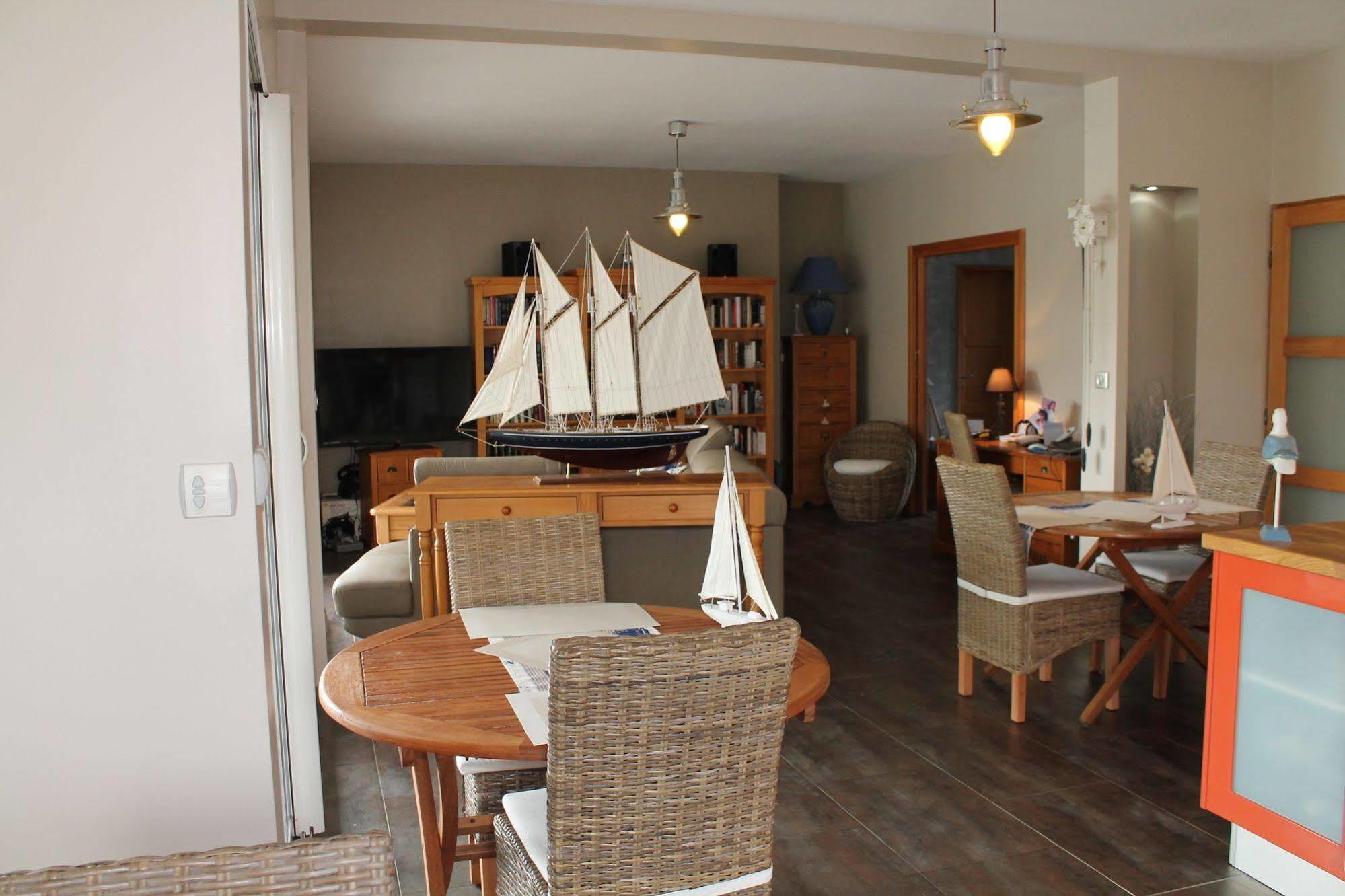 Aresia Bed & Breakfast ภายนอก รูปภาพ