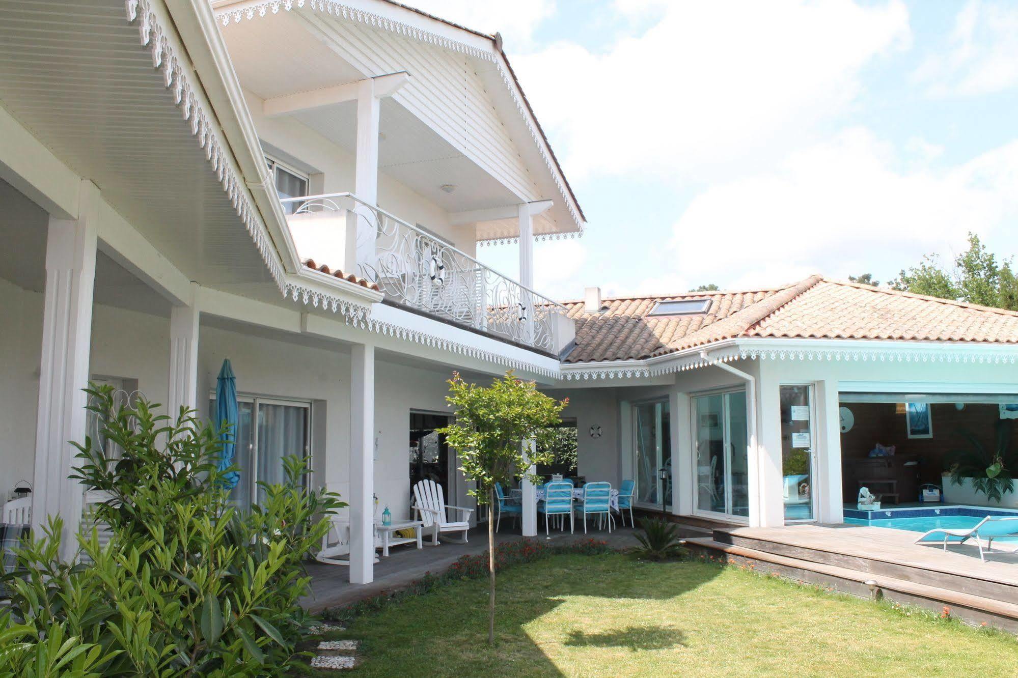 Aresia Bed & Breakfast ภายนอก รูปภาพ